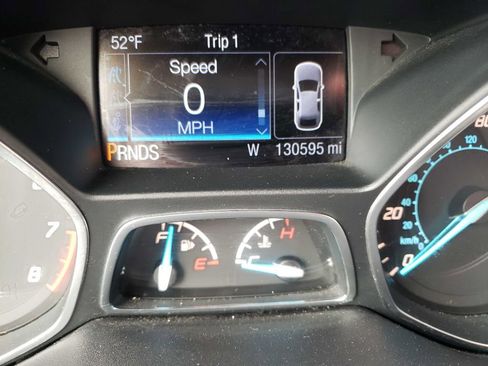 Used 2016 Ford Escape SE w/ Equipment Group 201A FWD image 9