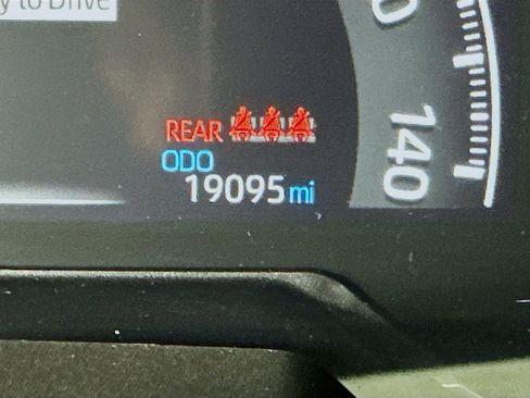 Used 2024 Toyota RAV4 LE image 19