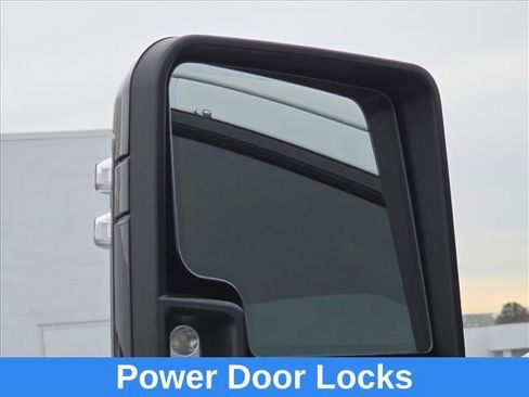 Used 2023 GMC Sierra 2500 AT4 w/ AT4 Premium Plus Package image 32