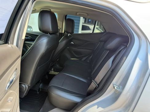 Used 2019 Buick Encore Preferred AWD/4WD image 31