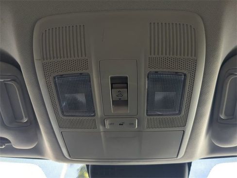 Used 2019 MAZDA CX-5 Touring image 24