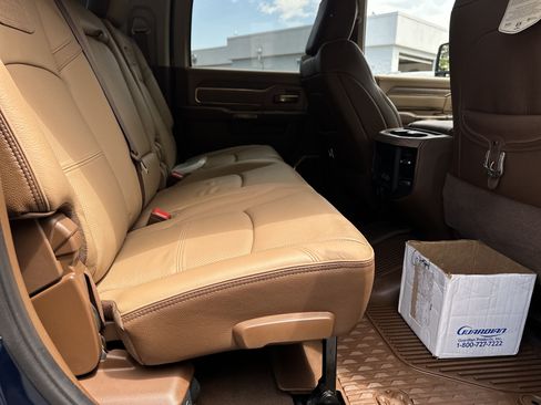 Used 2024 RAM 2500 Limited w/ Safety Group AWD/4WD image 19