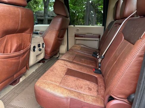 Used 2011 Ford F250 King Ranch w/ FX4 Off Road Pkg AWD/4WD image 31