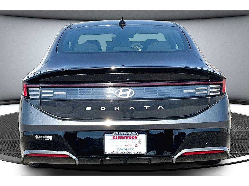 Used 2025 Hyundai Sonata SEL FWD image 6