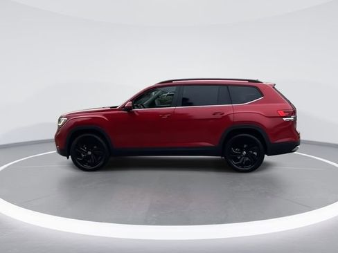 Certified 2022 Volkswagen Atlas SE w/ Black Wheel Package image 5