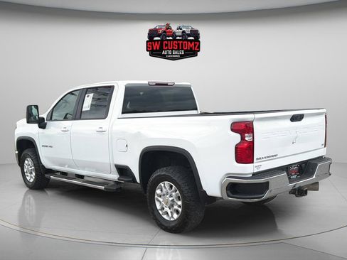 Used 2025 Chevrolet Silverado 2500 LT AWD/4WD image 5