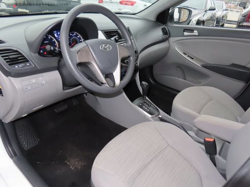 Used 2016 Hyundai Accent SE image 11