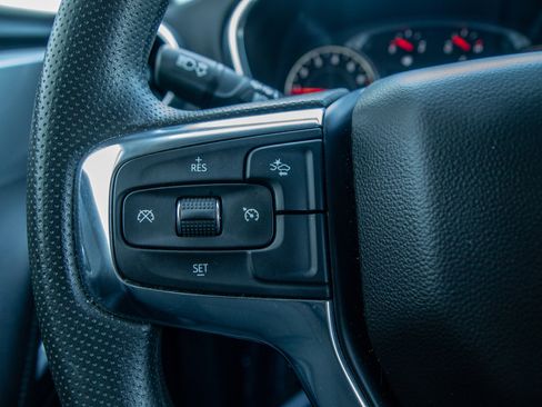 Used 2022 Chevrolet Blazer LT image 22