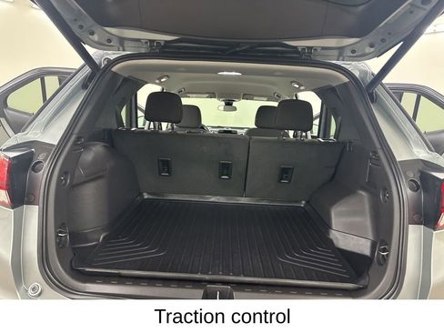 Used 2024 Chevrolet Equinox LT image 26