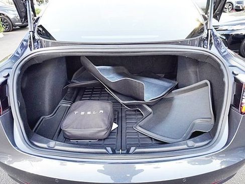 Used 2019 Tesla Model 3 Mid Range RWD image 19