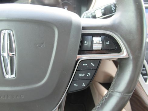 Used 2020 Lincoln Nautilus Reserve w/ Equipment Group 202A AWD/4WD image 26