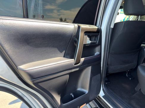 Used 2019 Toyota 4Runner TRD Off-Road image 17