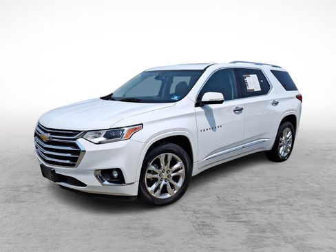 Used 2018 Chevrolet Traverse High Country w/ LPO, Cargo Package AWD/4WD image 1