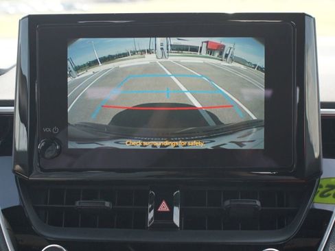 Used 2025 Toyota Corolla SE FWD image 7