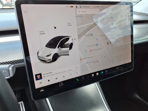 Used 2020 Tesla Model Y Long Range AWD/4WD image 24