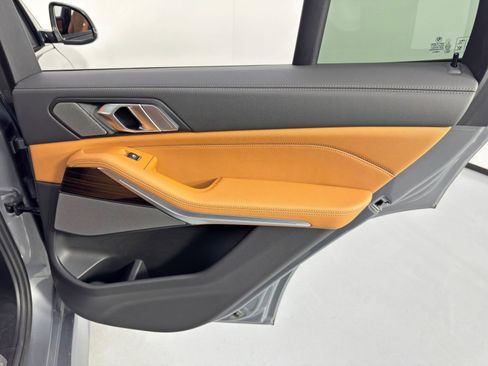 Used 2024 BMW X5 sDrive40i w/ M Sport Package image 54