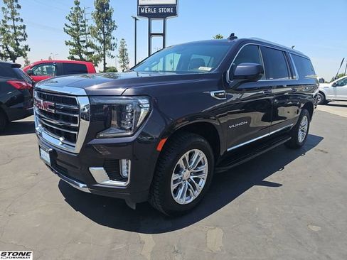 Certified 2024 GMC Yukon XL SLT AWD/4WD image 4