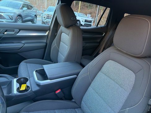 New 2026 GMC Terrain Elevation image 9