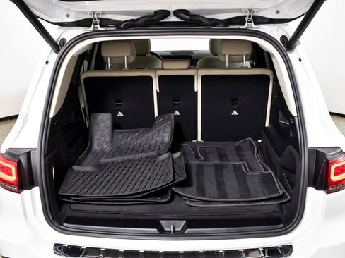 Used 2022 Mercedes-Benz GLB 250 image 39