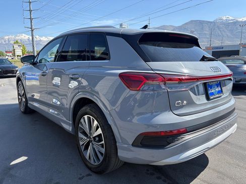 Used 2024 Audi Q4 e-tron Premium w/ Convenience Package RWD image 7