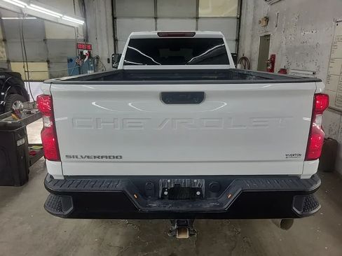 Used 2025 Chevrolet Silverado 3500 W/T AWD/4WD image 4