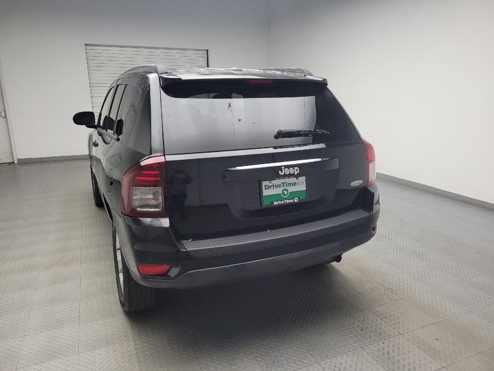 Used 2015 Jeep Compass Latitude AWD/4WD image 6