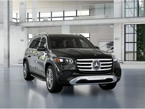 Certified 2026 Mercedes-Benz GLS 450 4MATIC image 9