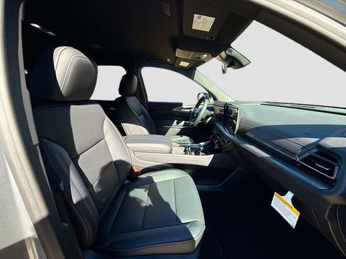 New 2026 Chevrolet Traverse LT w/ Midnight/Sport Edition image 30