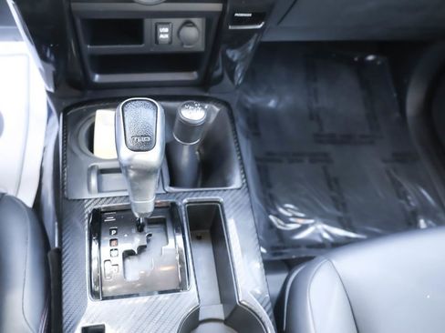 Used 2019 Toyota 4Runner TRD Off-Road Premium image 22