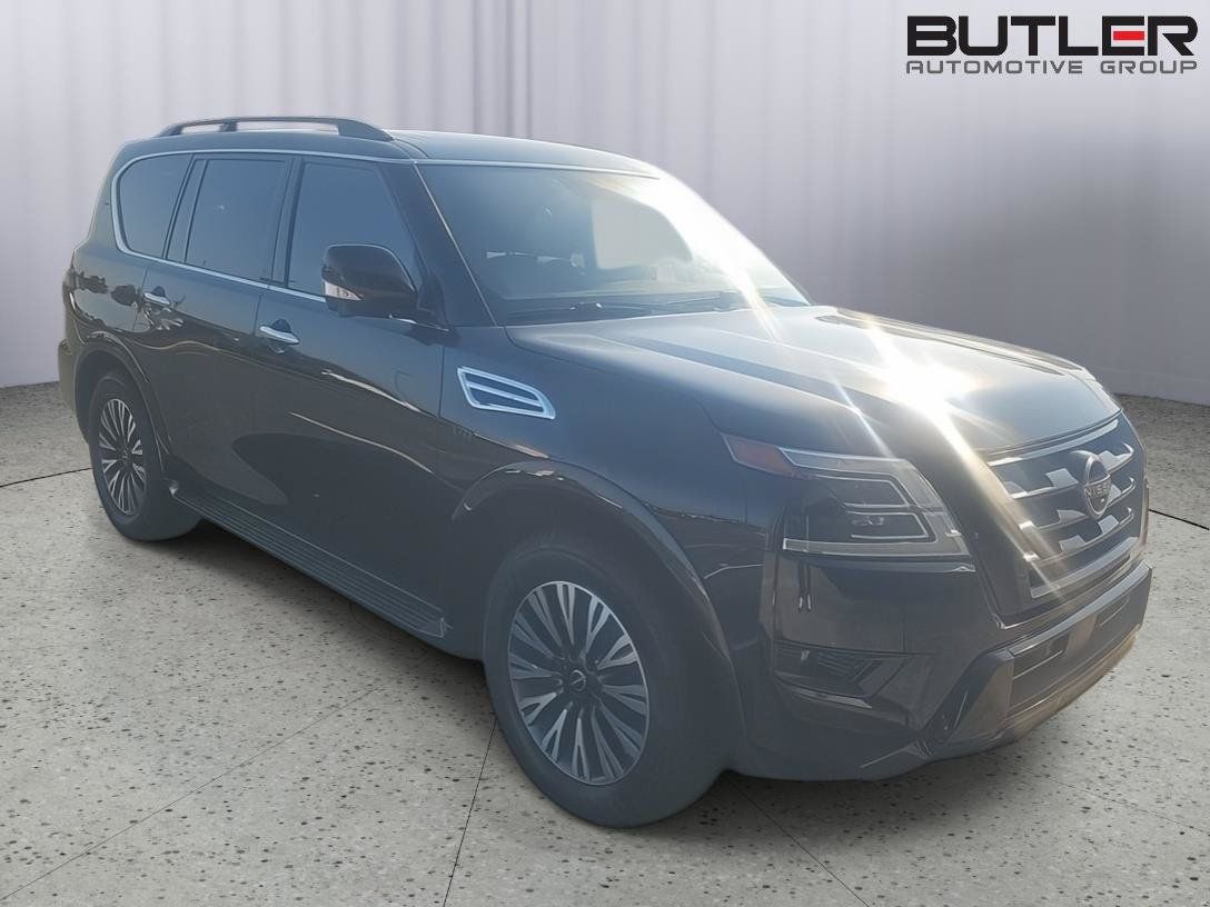 Used 2022 Nissan Armada SL w/ Midnight Edition Package RWD image 5