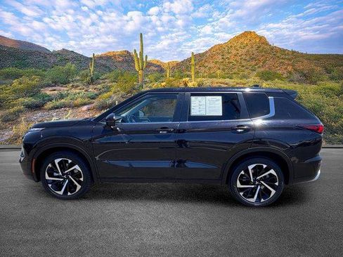 Used 2024 Mitsubishi Outlander SE FWD image 8
