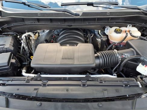 Used 2024 Chevrolet Tahoe High Country image 36