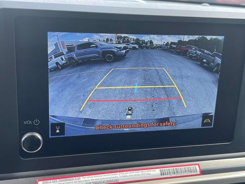 Used 2024 Toyota Tacoma SR5 w/ SR5 Upgrade Package image 22