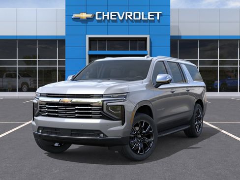 New 2026 Chevrolet Suburban Premier w/ Sun And Tow Package AWD/4WD image 6