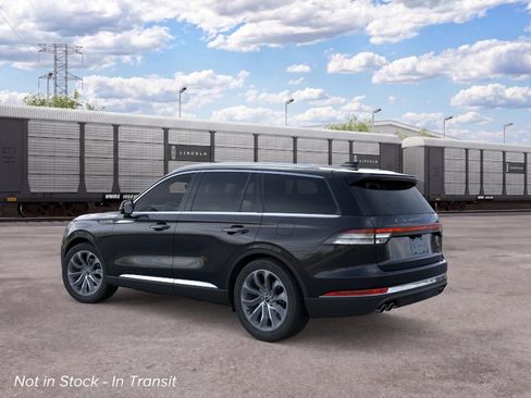 New 2026 Lincoln Aviator AWD image 4