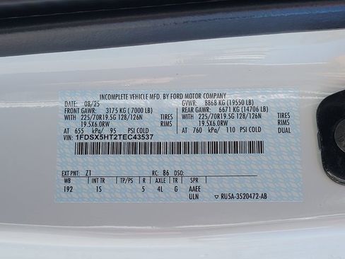 New 2026 Ford F550 4x4 Supercab Super Duty image 16