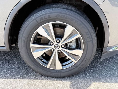 Used 2021 Nissan Murano SV FWD image 34