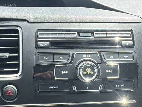 Used 2014 Honda Civic LX image 21