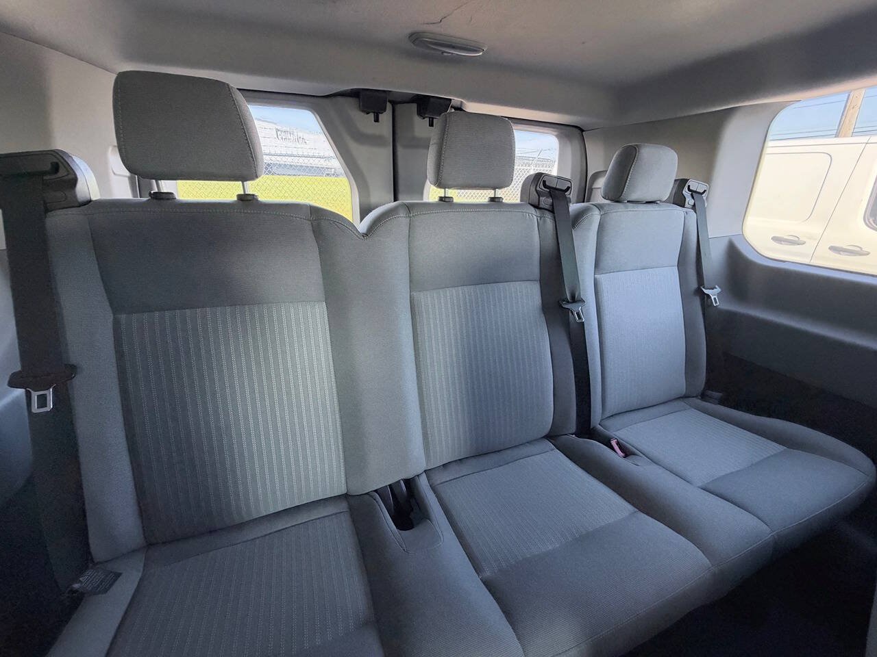 Used 2017 Ford Transit 150 XL RWD image 10