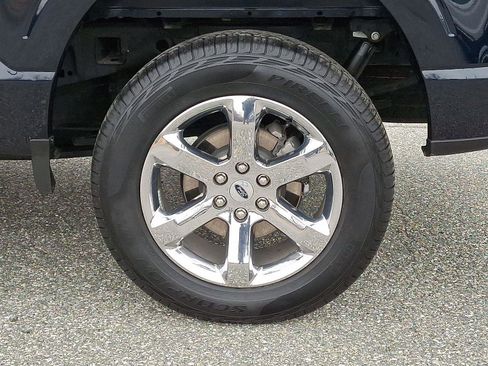 Used 2022 Ford F150 Lariat image 8