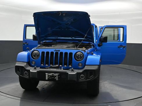 Used 2014 Jeep Wrangler Unlimited Sahara AWD/4WD image 36