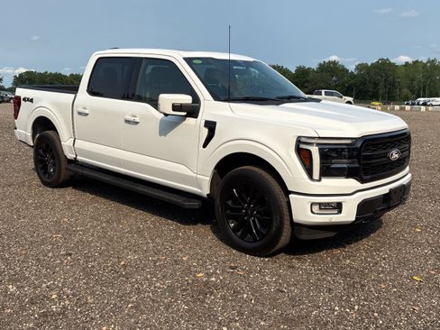 Used 2024 Ford F150 Lariat w/ Equipment Group 502A High AWD/4WD image 3