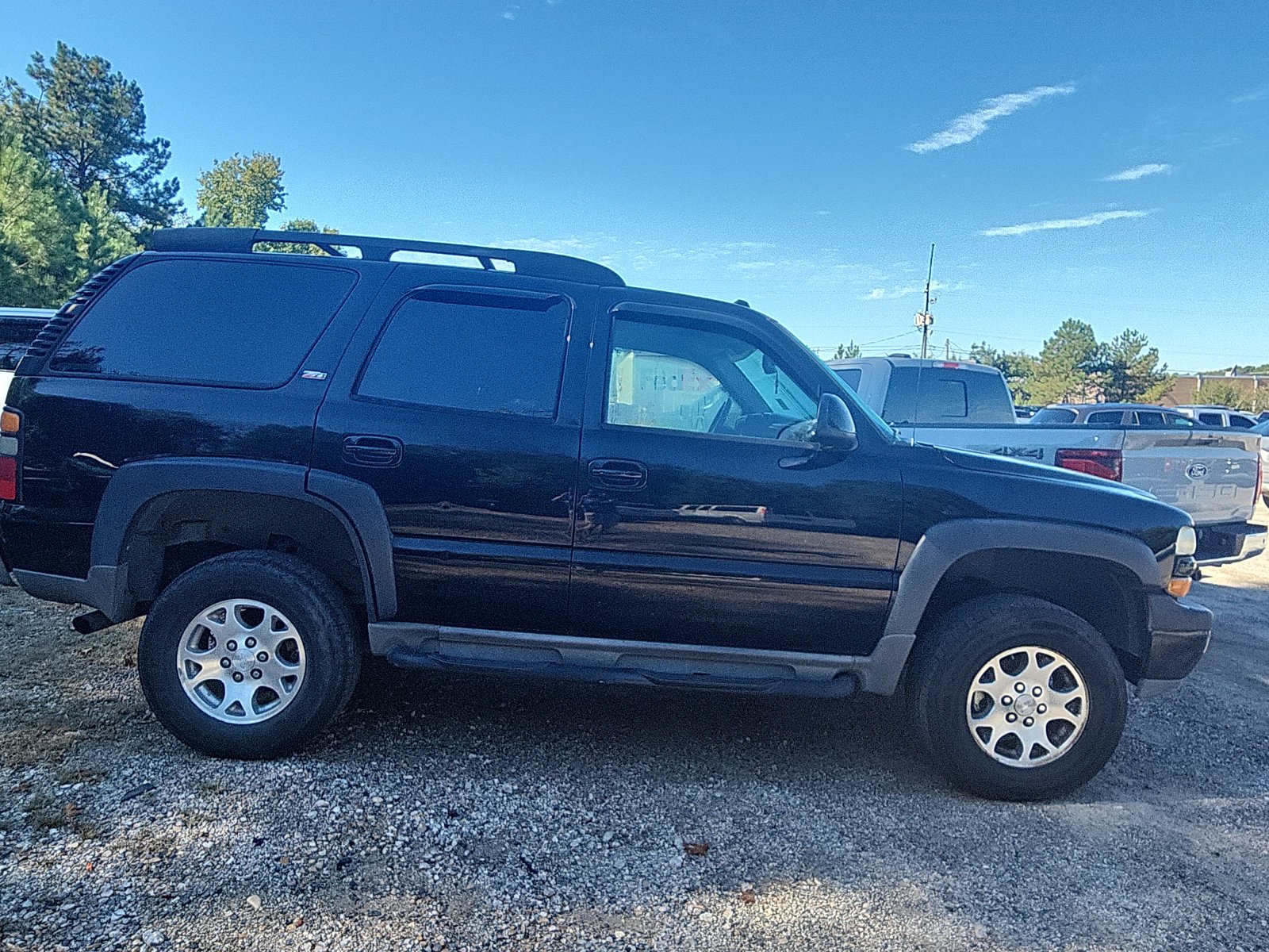 Used 2005 Chevrolet Tahoe Z71 w/ Preferred Equipment Group RWD image 6