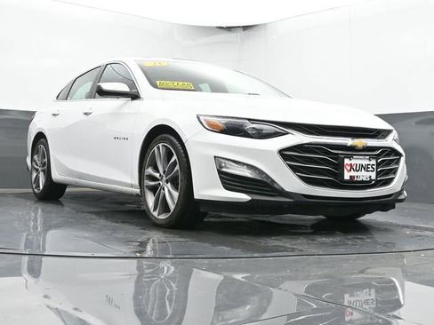 Used 2023 Chevrolet Malibu LT image 43