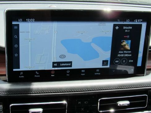 Used 2022 Lincoln Nautilus Reserve FWD image 25