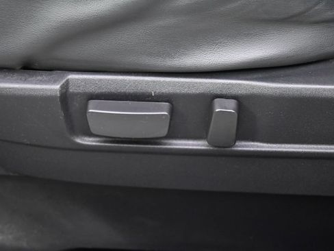 Used 2019 Mitsubishi Outlander GT AWD/4WD image 12