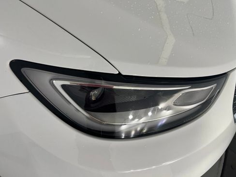 Used 2024 Chrysler Pacifica Touring-L FWD image 33
