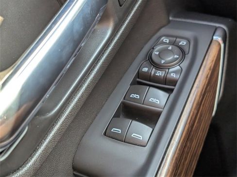 Used 2023 Chevrolet Silverado 3500 High Country w/ Technology Package image 35