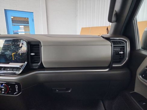 Used 2024 Chevrolet Silverado 1500 LT w/ Protection Package RWD image 21