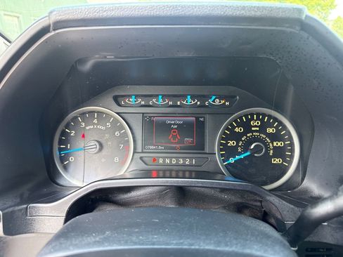 Used 2016 Ford F150 XLT w/ Equipment Group 301A Mid AWD/4WD image 18